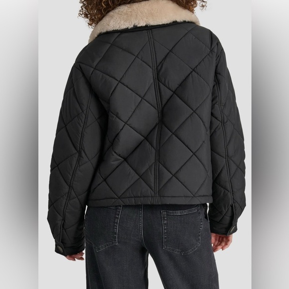 DKNY crop culted black Jacket with Faux Fur Trim/size L - Picture 2 of 7